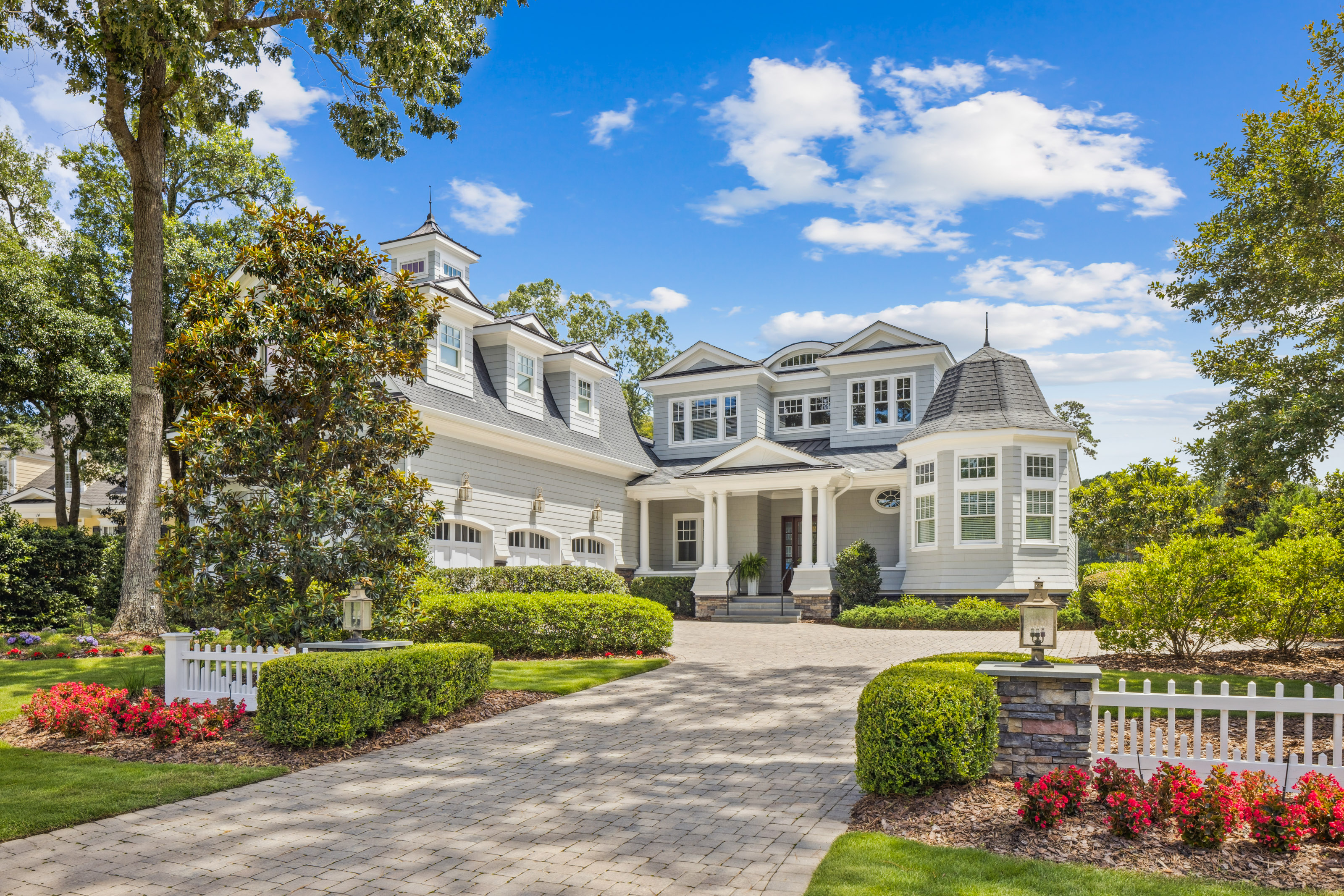 12 Holly Grove Road
